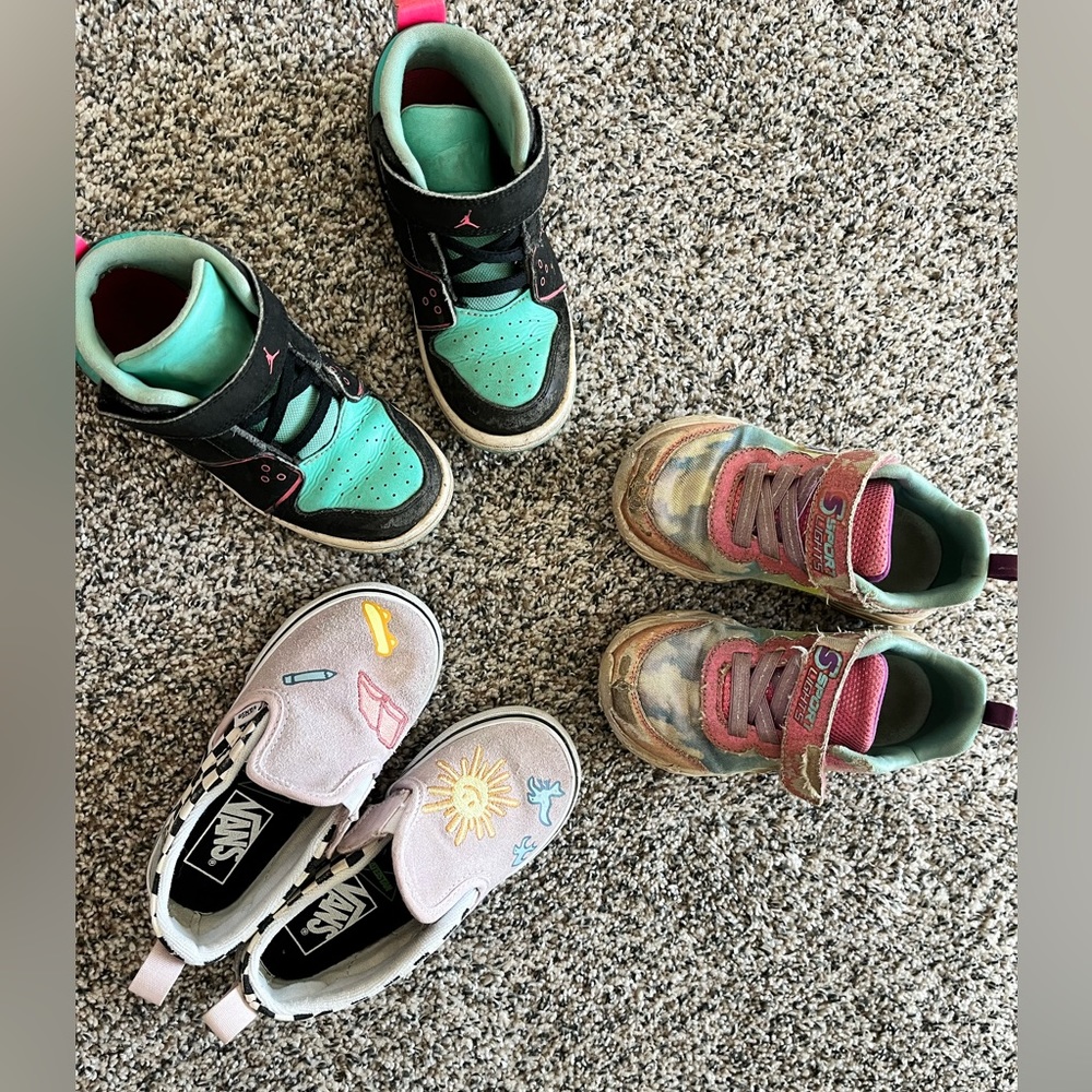 3 pair bundle - shoes size 9